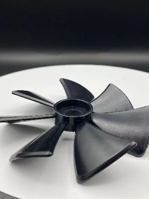 주문을 받아서 만들어진 바람 발전기 잎 광전지 회전자 잎 바람 터빈