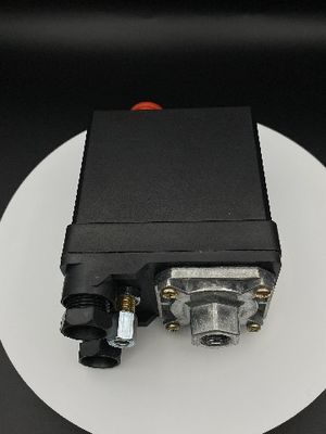 전자 인클로저는 제품을 뻗치는 금속 부품류를 시트로 덮습니다